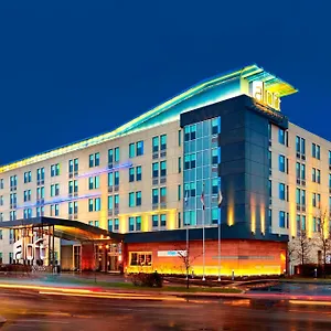 Aloft Airport Hotel