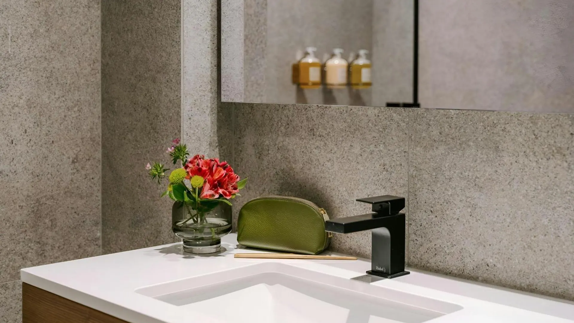 Sonder By Marriott Bonvoy Apollon Apartments Old Montreal Canada