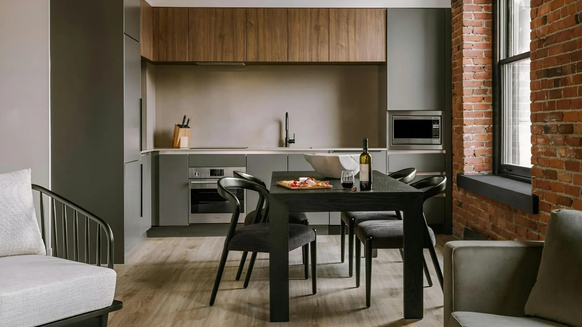 Sonder By Marriott Bonvoy Apollon Apartments Old Montreal 4*,