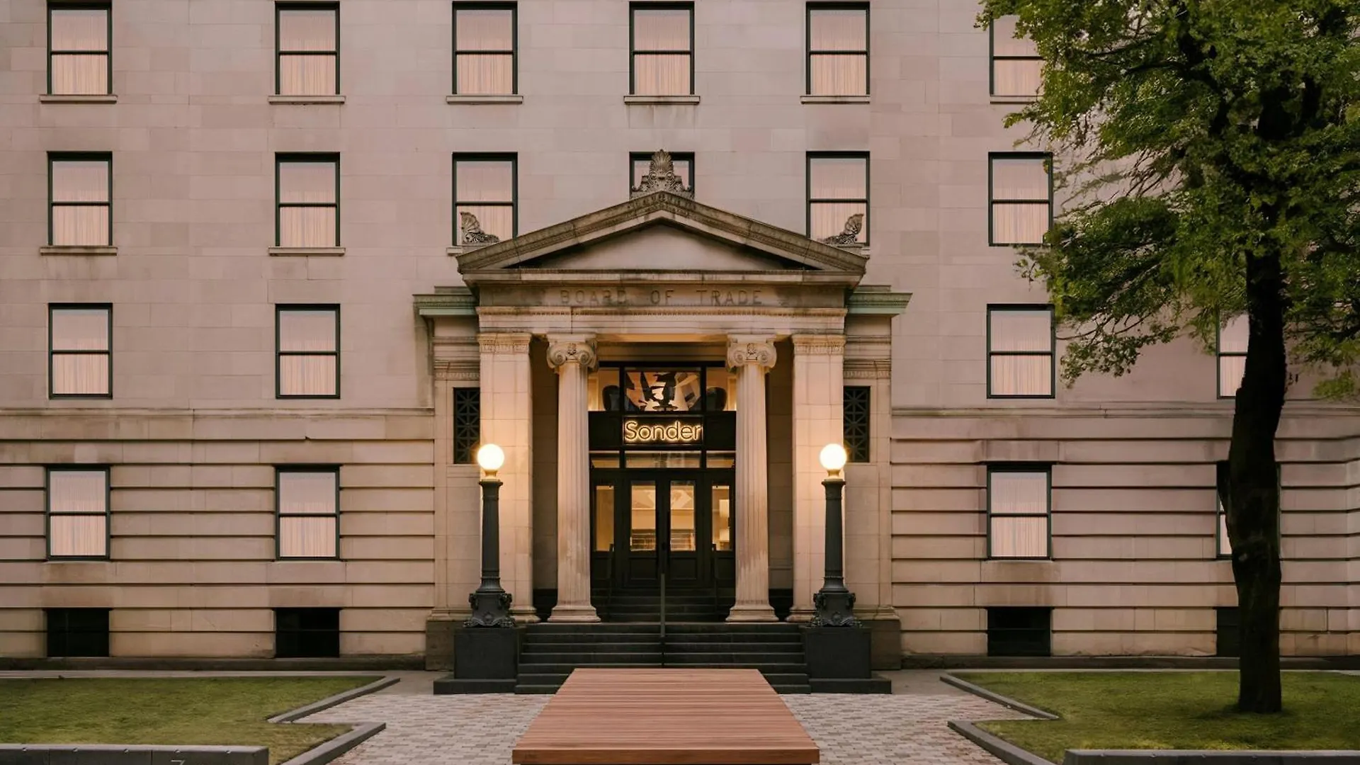 Sonder By Marriott Bonvoy Apollon Apartments Old Montreal Canada