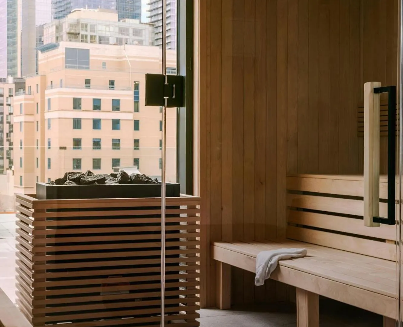 Sonder By Marriott Bonvoy Apollon Apartments Old Montreal Apartahotel