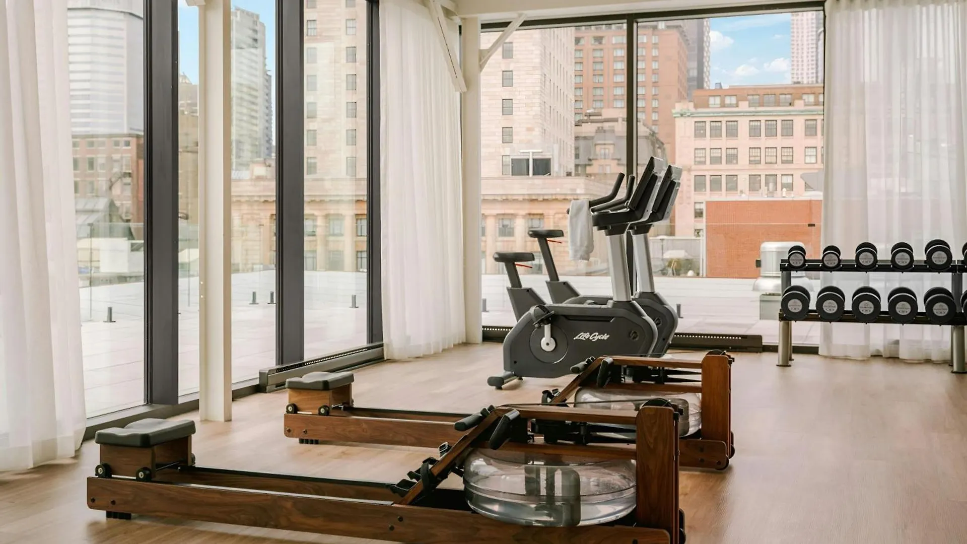 Sonder By Marriott Bonvoy Apollon Apartments Old Montreal